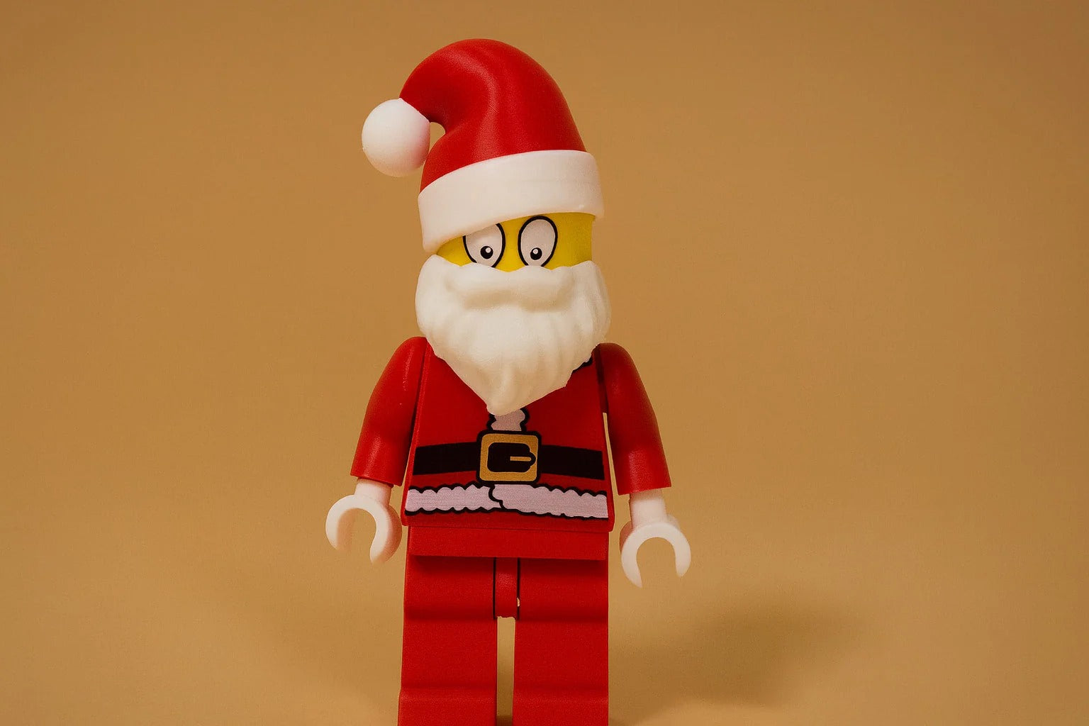 Finished_Santa-themed_LEGO_minifigure_on_warm_background